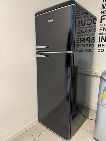 Retro koelkast Maxxhome 340 liter met vriesvak beschikbaar voor biedingen