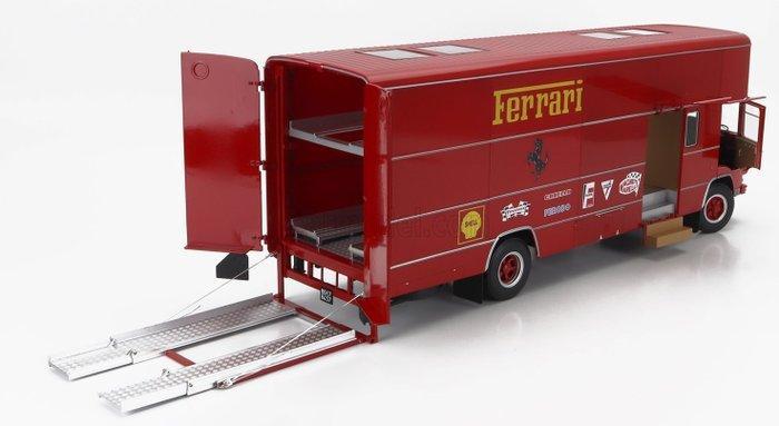 CMR 1:18 - Modelauto - Fiat OM 150 Ferrari race truck 1967, Hobby en Vrije tijd, Modelauto's | 1:5 tot 1:12