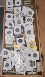 België. 732 Wereldmunten (Zonder Minimumprijs)