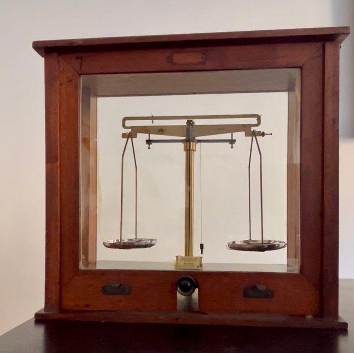 Weegschaal - Hout, Antiek en Kunst, Antiek | Overige Antiek