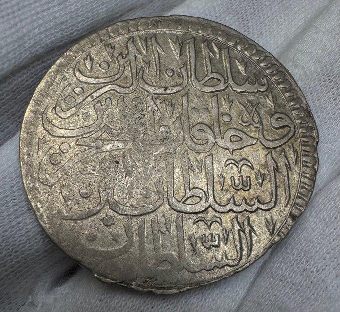 Ottomaanse Rijk. Mustafa II. 1 Kuru 1106–1115 AH /, Postzegels en Munten, Munten | Europa | Niet-Euromunten