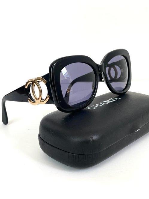 Chanel - Rihanna - SS1995 - Lunettes de soleil, Handtassen en Accessoires, Zonnebrillen en Brillen | Dames