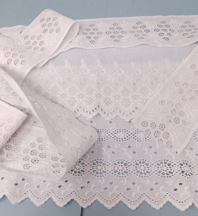 Textiel (20) - 0 cm - 0 cm - Antieke en vintage kant, Antiek en Kunst, Antiek | Speelgoed