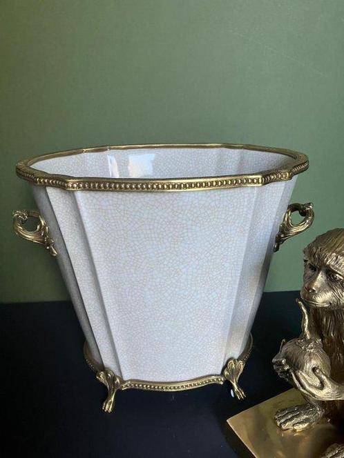 G&C Interiors - Pot de fleurs (2) - Bronze, Porcelaine -, Antiek en Kunst, Curiosa en Brocante