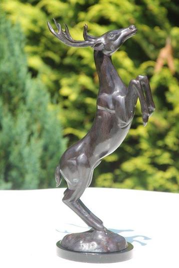 Sculpture, springend hert - 52 cm - Bronze, Marbre