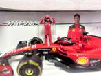 Bburago Ferrari 1:24 - Modelauto  (2) - F1 Ferrari SF-23, Hobby en Vrije tijd, Nieuw