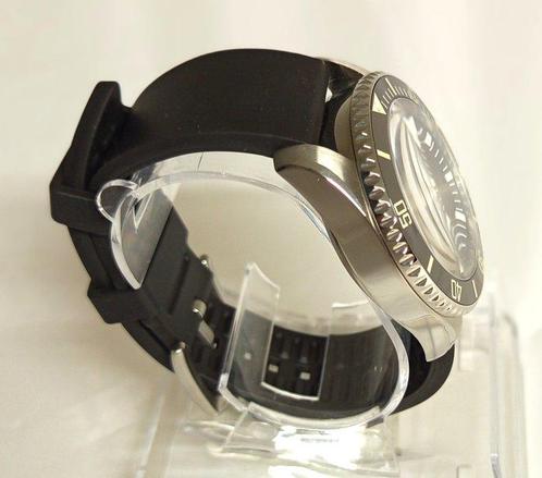 Taucheruhr schwarz Herrenuhr Made in Germany 30 ATM Seiko, Handtassen en Accessoires, Horloges | Heren