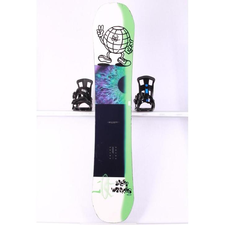 155 158 snowboard SALOMON SLEEPWALKER WIDE 2023, White/green, Sport en Fitness, Snowboarden, Verzenden