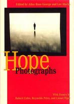 Hope Photographs 9780500542286, Verzenden