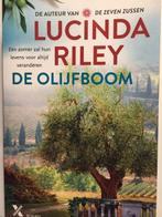 De olijfboom 9789401613651, Boeken, Romans, Lucinda Riley, Zo goed als nieuw, Verzenden