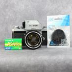 Nikon F + Nippon Kgaku nikkor 50mm 1:1.4 Single lens reflex