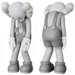 Kaws (1974) - Kaws Small Lie Grey 2017