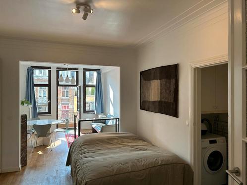 Appartement aan Boulevard dYpres, Brussels, Immo, Appartementen en Studio's te huur, 50 m² of meer
