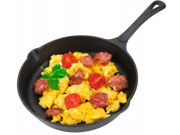 Veiling - Gietijzeren Koekenpan Ø25 cm – Zwaar & Diep, Huis en Inrichting, Keuken | Potten en Pannen