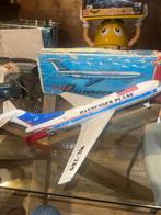 Tin Toy Red Cina  - Blikken speelgoed Passenger plane ME 789