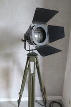 Theater Lamp - Staande lamp - Aluminium, Hout, Staal