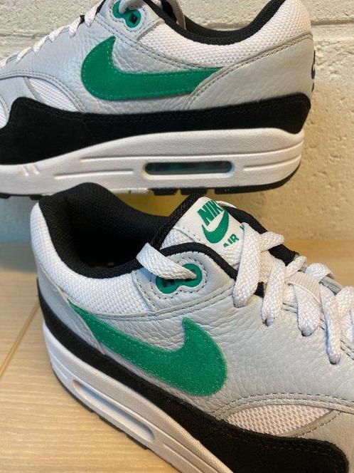 Nike - Baskets basses - Taille : EU 42 - Neuf avec étiquette, Kleding | Heren, Schoenen