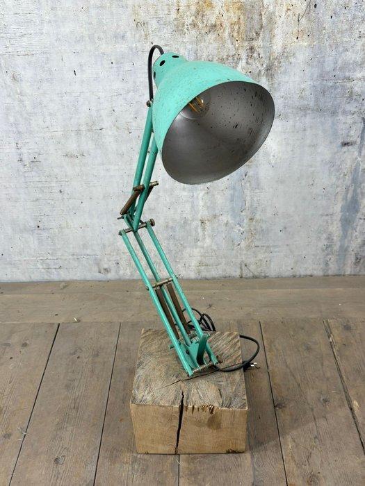 Staande lamp - Vurenhout, Antiek en Kunst, Antiek | Wandborden en Tegels