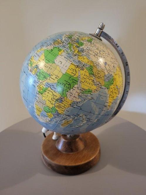 Räth 1985 - Globe(s) - Aluminium, Verre, Antiquités & Art, Curiosités & Brocante