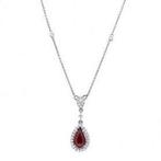 Ketting met hanger - 14 karaat Witgoud - 2.84ct. tw. Robijn