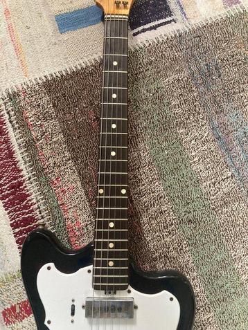 EKO - Manta - - Guitare électrique - Italie - 1973 (Sans beschikbaar voor biedingen