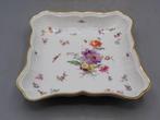 Meissen - Plat (2) - Pair of 20th century pattipan -
