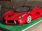 1:8 - Voiture miniature - La Ferrari