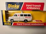 Dinky Toys 1:43 - Model bestelwagen (2) - Ford Transit