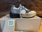 Golden Goose - Running Dad - Low-top sneakers - Maat: EU 39, Nieuw