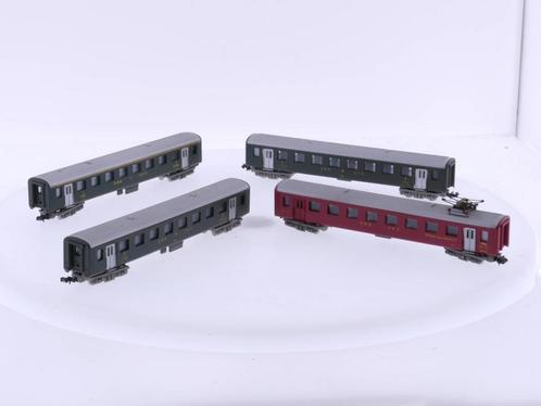 Schaal N Lima 320308 Personenwagen, Lima 320318 2 x Perso..., Hobby en Vrije tijd, Modeltreinen | N-Spoor, Overige typen, Gebruikt