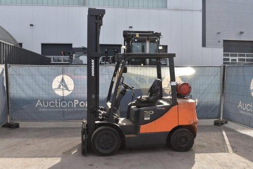 Veiling: Heftruck Doosan G30E-5 LPG 3000kg, Articles professionnels, Machines & Construction | Chariots élévateurs & Transport interne