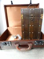 Kist (2) - hout/ messing - 2 houten koffers