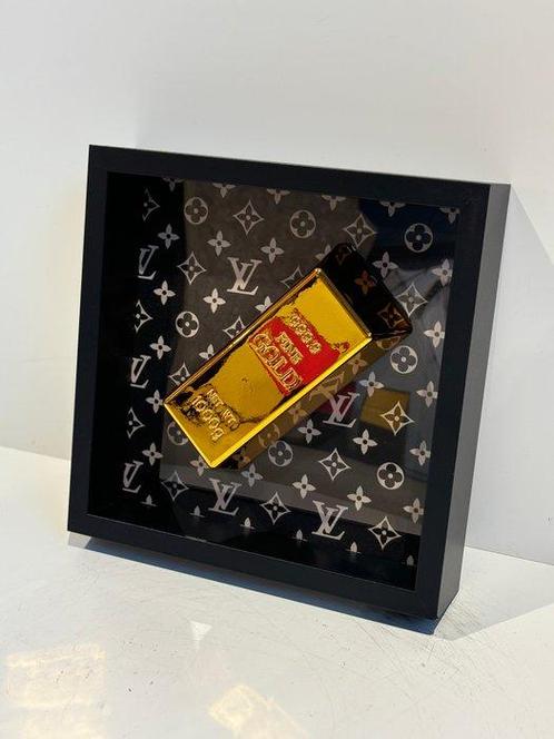 Rob VanMore - Gold by Louis Vuitton, Antiek en Kunst, Kunst | Schilderijen | Modern