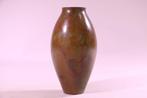 Vase en bronze fin avec signature de lartiste - Bronze -