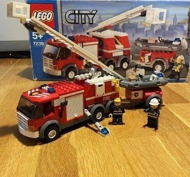 ② Lego - Ville - 7239 - Gros camion de pompiers - 2005 Lego — Jouets