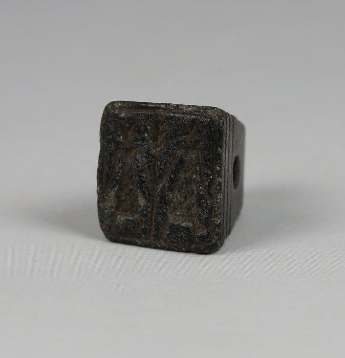 Bronstijd, Levant Serpentine Zegel met twee figuren rechts, Collections, Minéraux & Fossiles