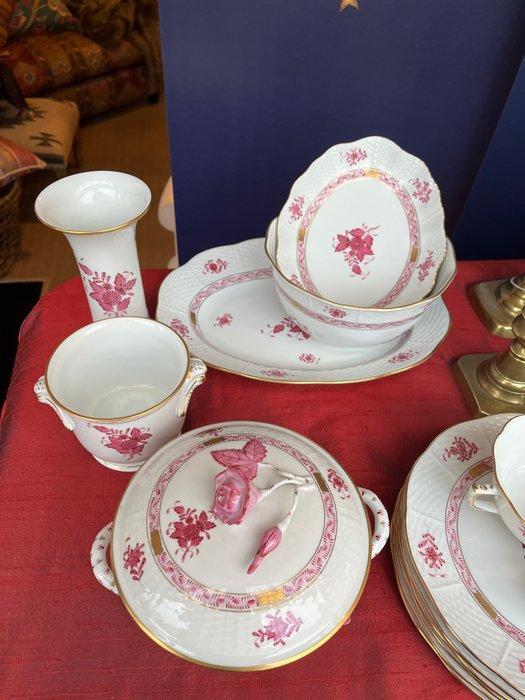 Herend - Eetservies voor 6 (82) - Apponyi - Porselein, Antiek en Kunst, Antiek | Meubels | Tafels