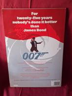 move poster book the official james bond 007, Verzamelen, Nieuw