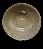 Oud-Chinees - Kom van porselein met Celadon-glazuur -