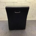 Tweedehands fauteuil met wieltjes, zwart - skai leder