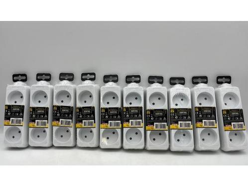 Veiling - 10x EXIN stekkerdoos 3-v 3680W max, Doe-het-zelf en Bouw, Elektriciteit en Kabels