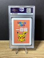 Pokémon Graded card - Taruka - Pikachu 2rd Place-Round 1 -, Hobby en Vrije tijd, Verzamelkaartspellen | Pokémon, Nieuw