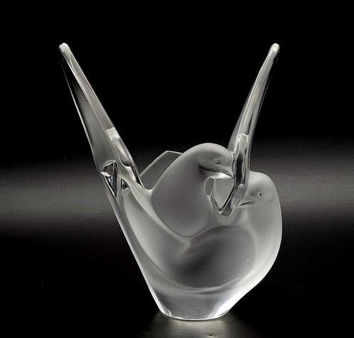 Lalique - sculptuur, Vaso Sylvie - 0 cm - Kristal - 1990, Antiek en Kunst, Antiek | Glaswerk en Kristal