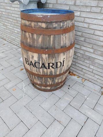 Décoration murale - Belgique - eiken ton Bacardi beschikbaar voor biedingen