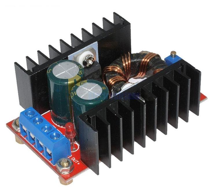 DC-DC spanningsomvormer instelbaar 10 - 30V 10A, Elektronische apparatuur, Overige elektronische apparatuur, Ophalen of Verzenden