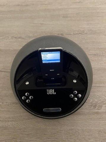 Apple - iPod Nano with JBL On Time Micro iPod