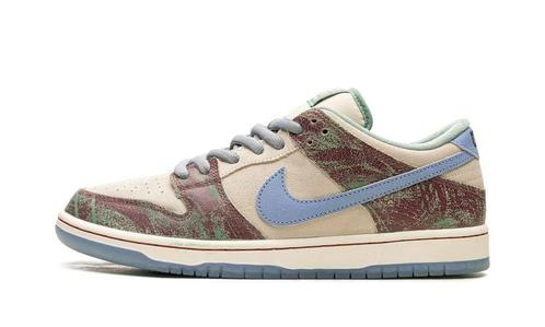 Nike SB Dunk Low Crenshaw Skate Club - Maat 42.5 EU, Kleding | Heren, Schoenen, Ophalen of Verzenden