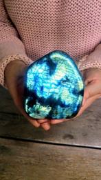 Labradorite de couleur Bleu Argent à turquoise, chameleon.