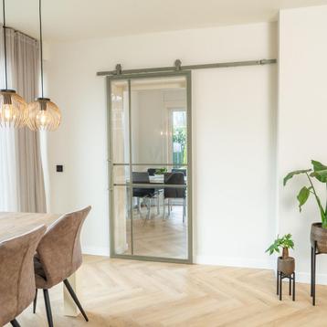 Stalen Schuifdeur 6 Vlaks Olijfgroen Moderne look Luxe desig beschikbaar voor biedingen