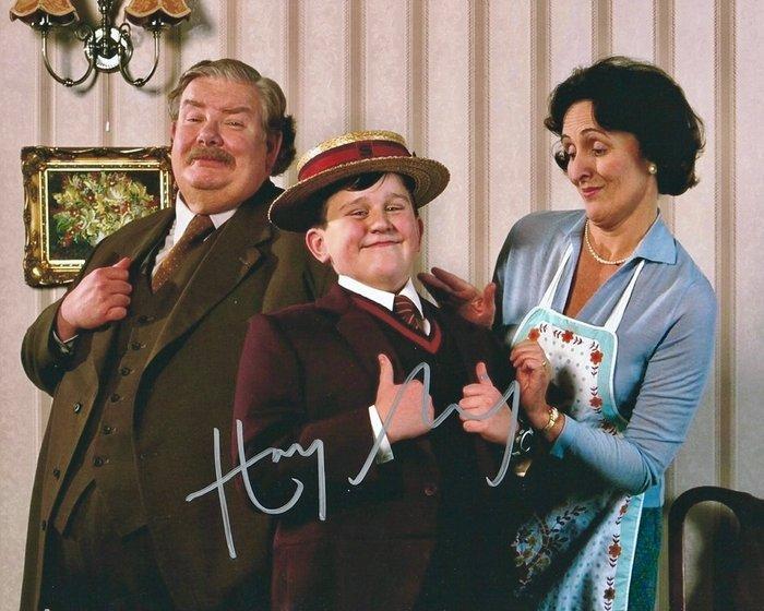 Harry Potter - Signed by Harry Melling (Dudley Dursley), Verzamelen, Film en Tv